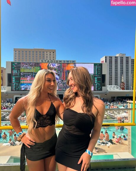 Thea Hail xxx pornstar pictures