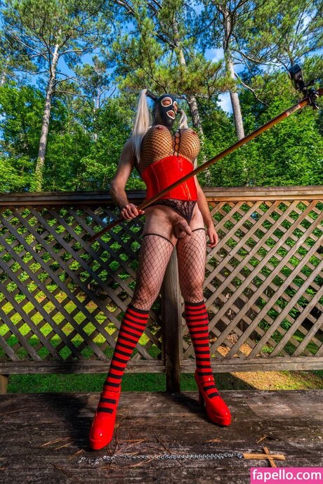 Laura Dotson hot pornstar picture