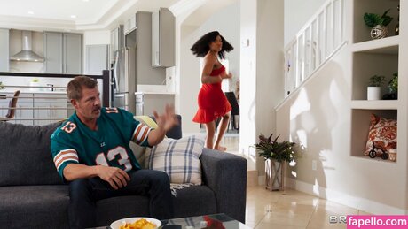 Nadia Jay pretty model archive