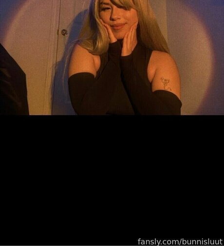 bunnisluut free actress pic