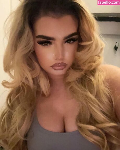 maisyrose32 model sex pic