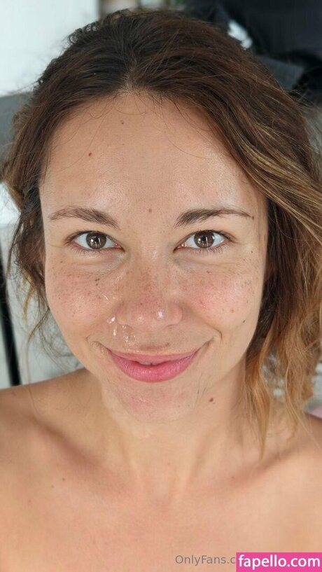 czihuahua model adult img