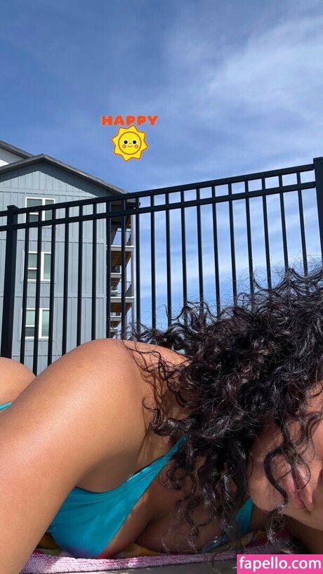 shelbischauble model beautiful image