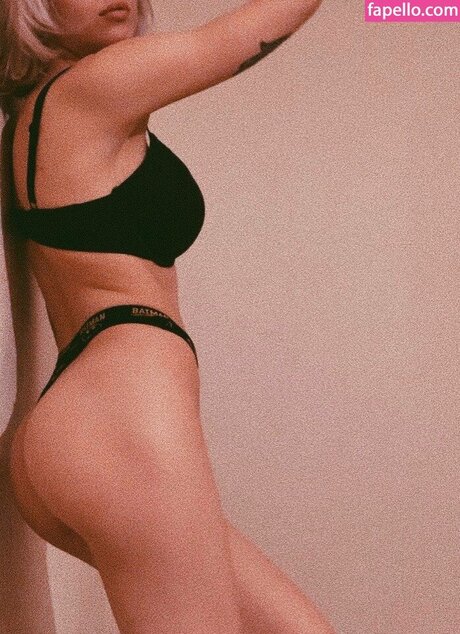 sweetpeach77 star hot pictures