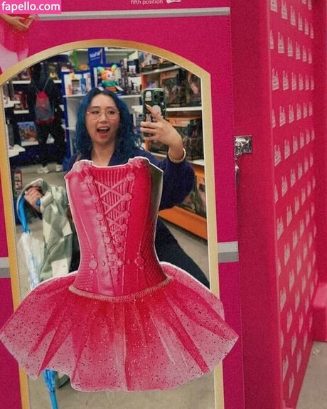 Sophia Phan star perfect pictures