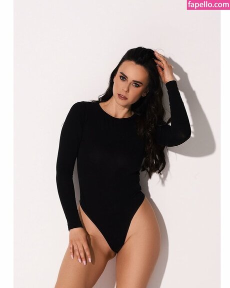 HeyHelen ASMR naked pornstar picture