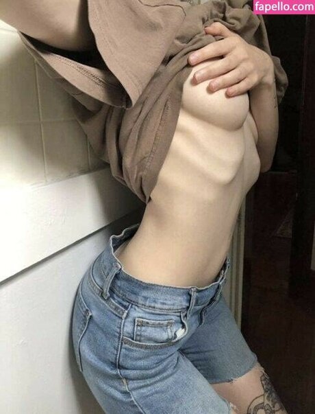 blonde secretary onlyfans sexy images