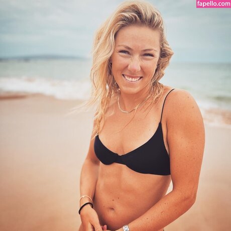 Mikaela Shiffrin pornstar perfect photo