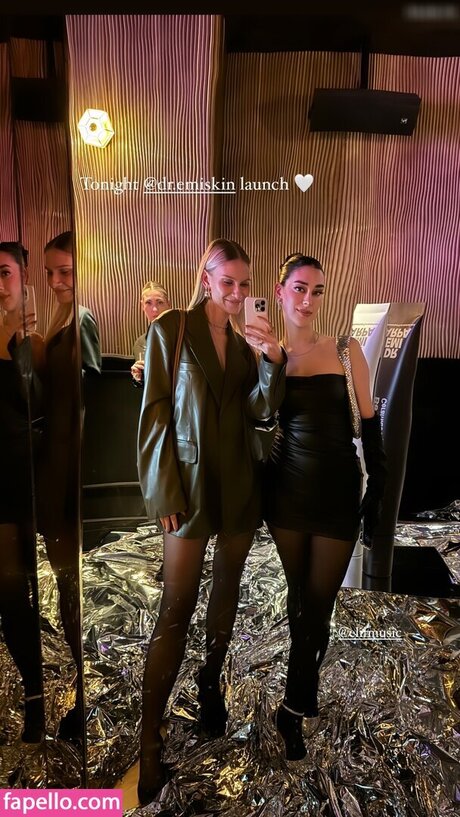 hairy asian onlyfans sexy naked picture