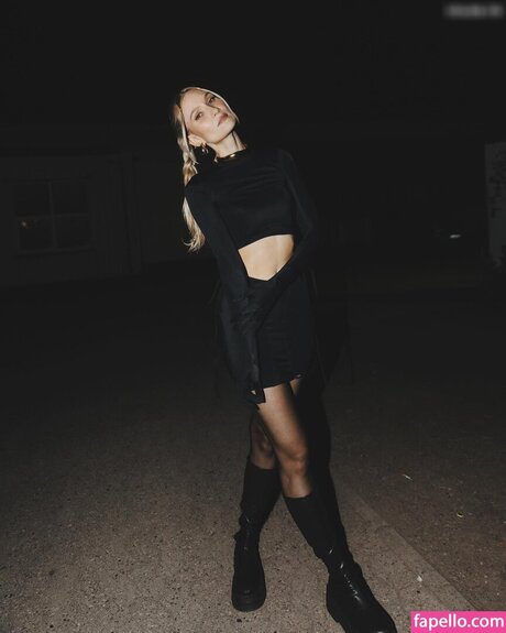 skinny asian teen onlyfans sexy nude image