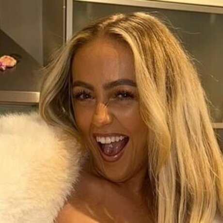 lesbian ass onlyfans hot sexy archive