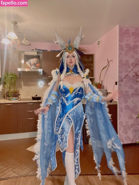 Elena Kyalviyainen model sex img