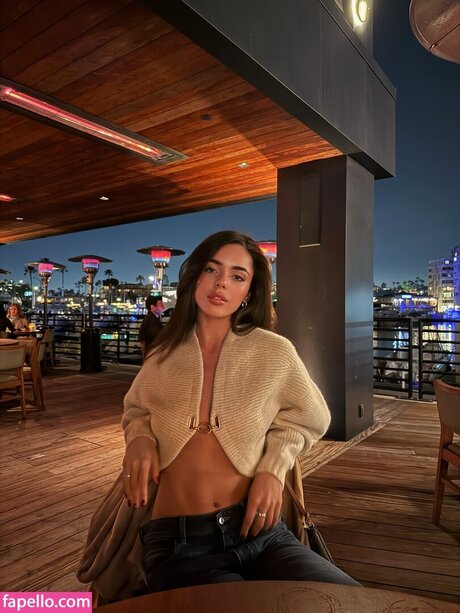 Valerie smth model free images