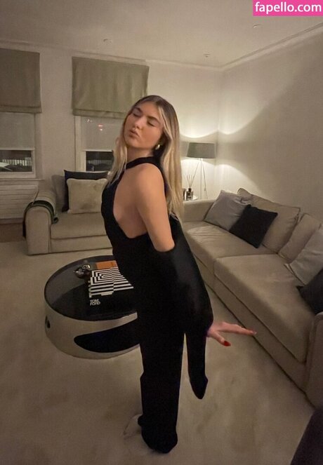 Charlie Ferarie pornstar art images