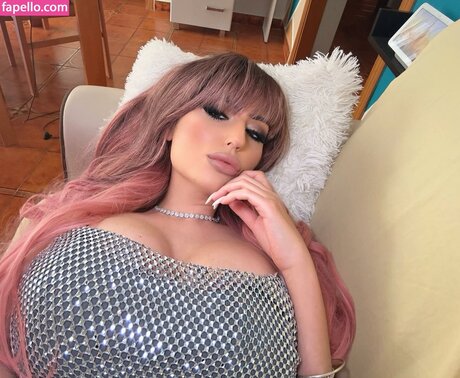 Chiaramazzola90 nude model image