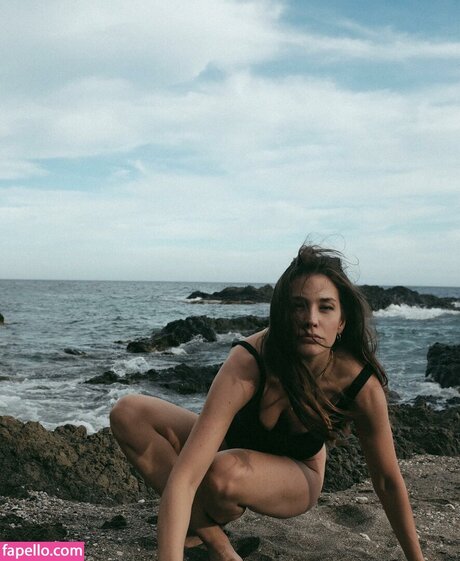 Camille Dugast model nice images