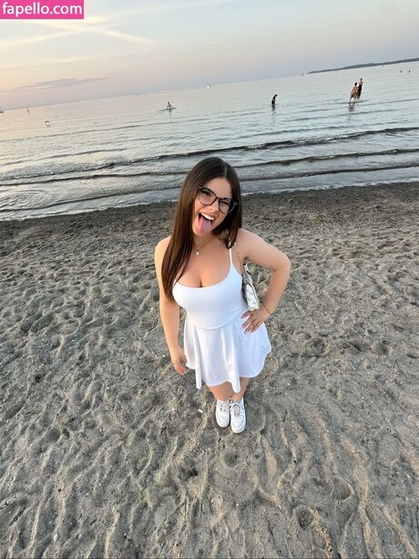 Lilousecret hd pornstar gallery