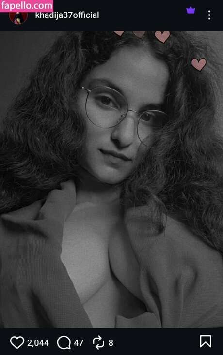 Khadija Fathima beautiful model pic