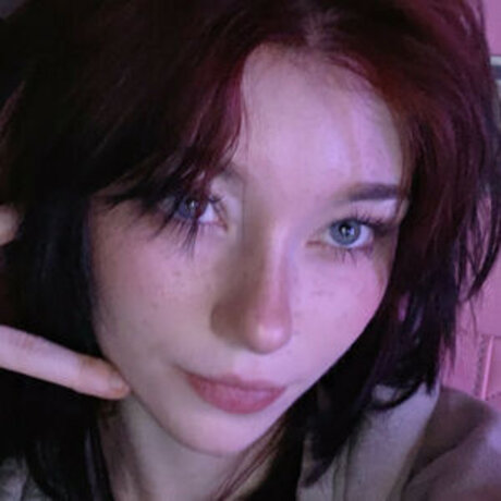 Celebi cos star hot img