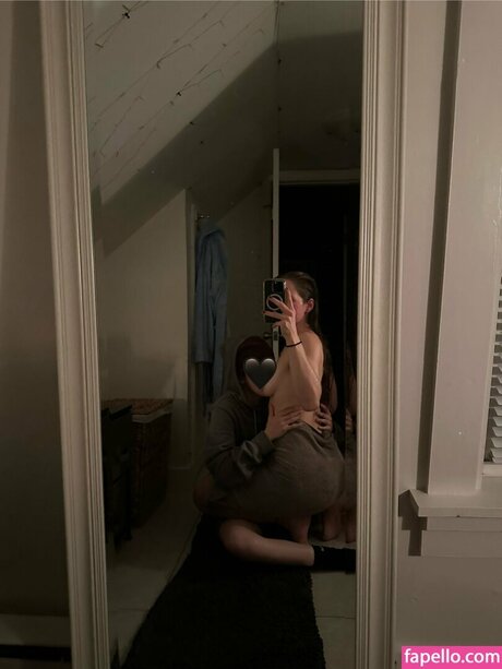 Peachyhal best model pics