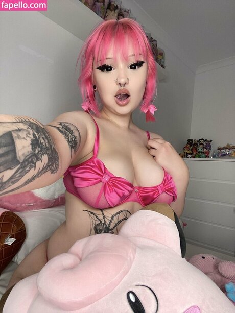 Cheriybomb model naked archive