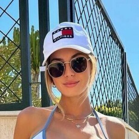 Laura Medina model beautiful photos