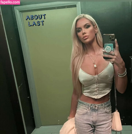 Jessa Hinton erotic actress pics