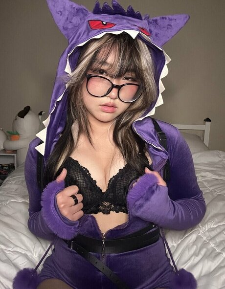 hooters onlyfans hot sexy pictures