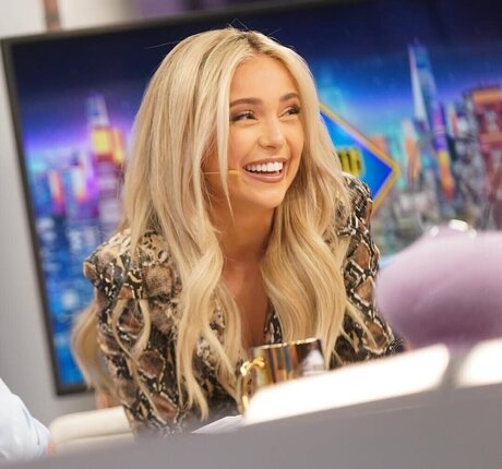 Ana Mena pornstar xxx photo