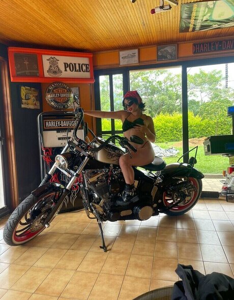 asian big cock onlyfans pornos images