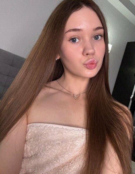 Barbara Babe model nudes pics