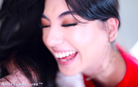 Megan Mistakes xxx model image