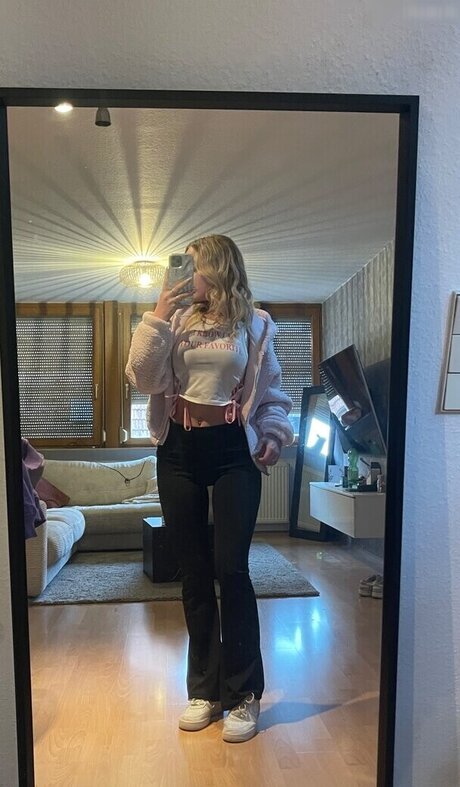 bienmichelle beautiful model photo