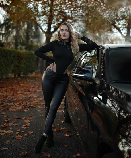 bienmichelle nudes model img