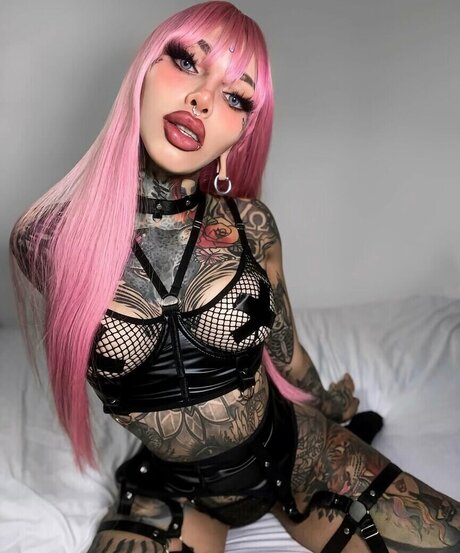 Divinajuventu perfect star pictures