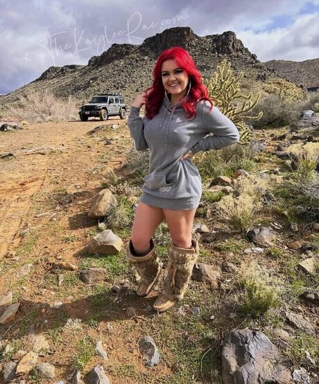 Kaylee Rae hot pornstar pic