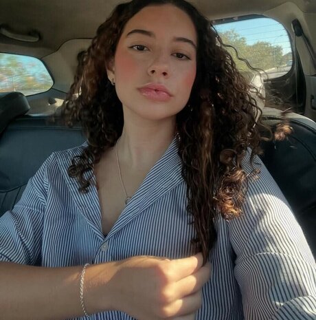 Vtzadaax nice actress pics