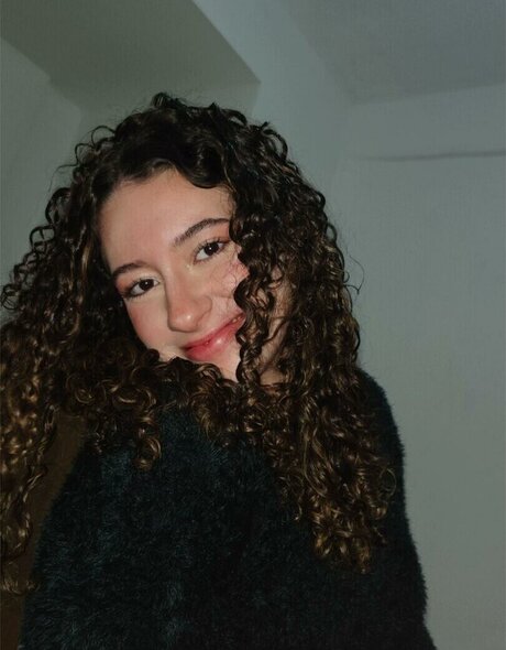 Vtzadaax pornstar pics