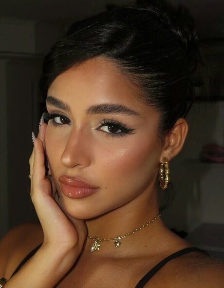 Roni Danino exclusive star images