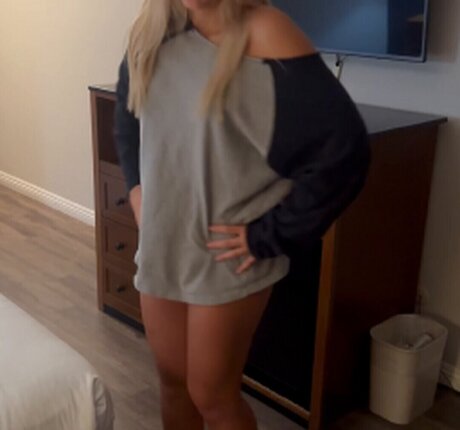 stella1005 pornstar beautiful img