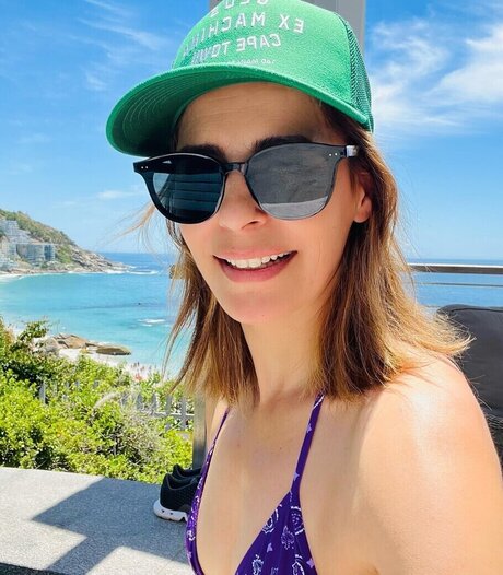 Funda Vanroy nudes actress image