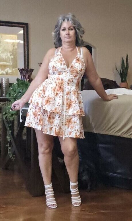 saundra1571 perfect model archive