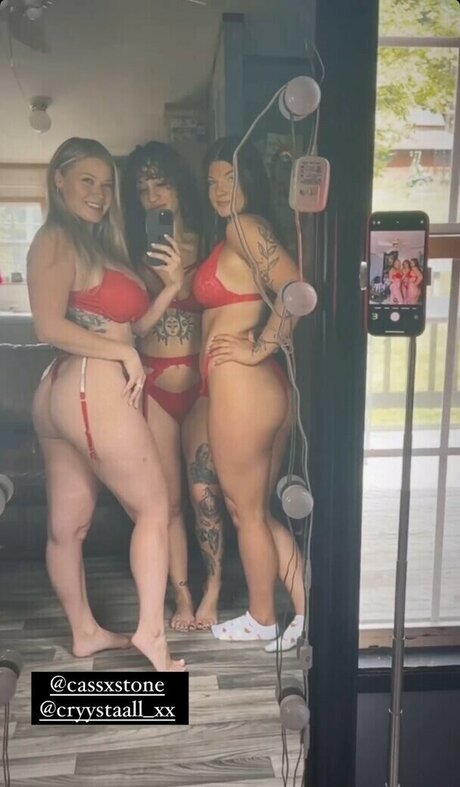 blonde shemale onlyfans free porn photos