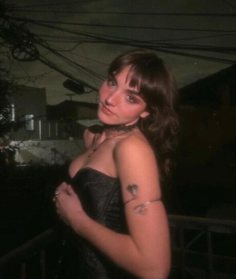 Sydtrip model free photos