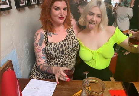 Rebecca Lucy Taylor Quick photo