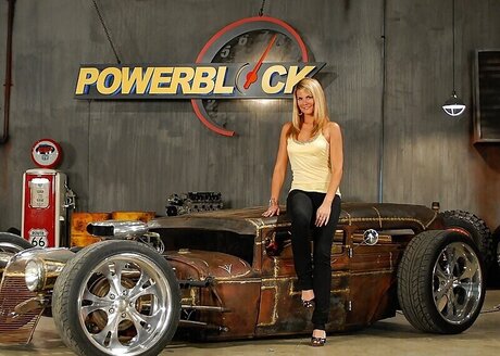 Courtneyhansen free model images