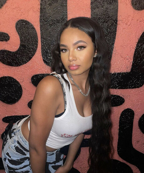 Brooklyn Queen xxx actress photos