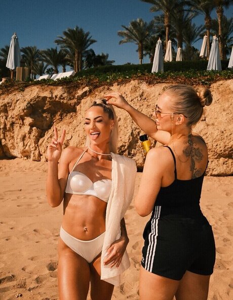 boobs selfie onlyfans hd pics