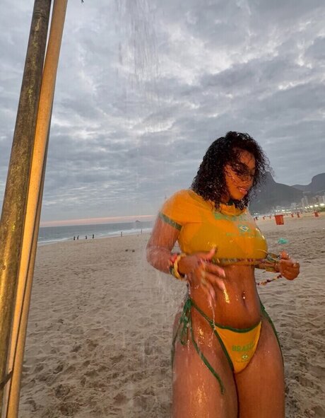 kortynie nudes actress photo