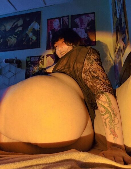 Sigiimiau pornographic actress picture